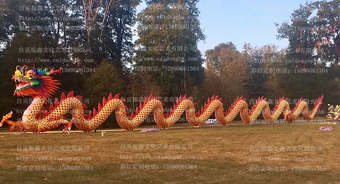 彩灯制作里的中国龙灯组
